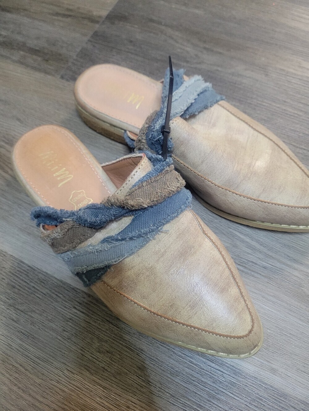 anthropologie Mi.iM denim detail leather mules #denim #mules